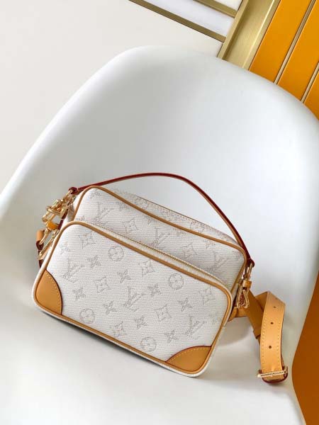 2025年12月10日入荷Louis Vuitton バッグ...