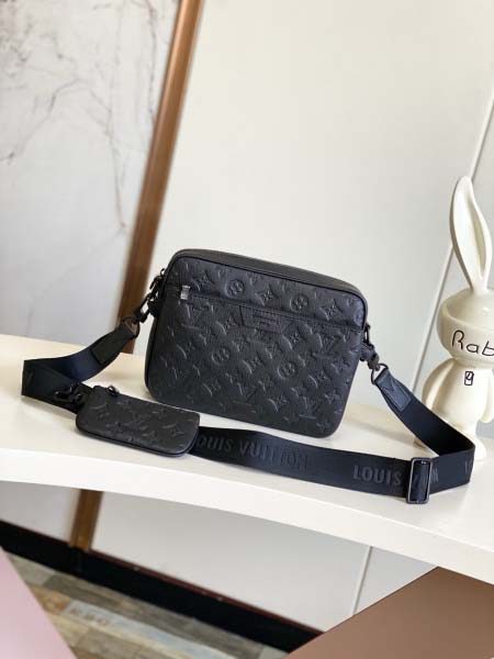 2025年12月10日入荷Louis Vuitton バッグ...