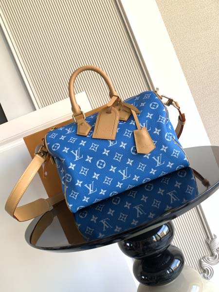 2025年12月10日入荷Louis Vuitton バッグ...