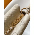 2025年12月10日入荷Louis Vuitton バッグ高品質新作/誕生日プレゼント/ZC工場