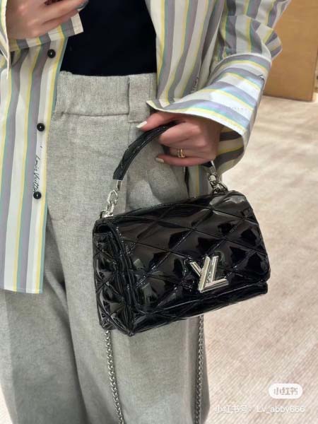 2025年12月10日入荷Louis Vuitton バッグ...