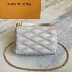 2025年12月10日入荷Louis Vuitton バッグ高品質新作/誕生日プレゼント/ZC工場