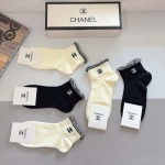 2025年12月10日入荷新品CHANEL靴下ギフト/誕生日/記念品/アクセサリーkaka工場