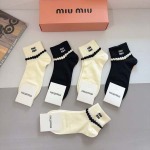 2025年12月10日入荷新品miumiu靴下ギフト/誕生日/記念品/アクセサリーkaka工場