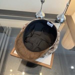 2025年12月10日入荷新品Burberry帽子ギフト/誕生日/記念品/アクセサリーkaka工場