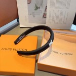 2025年12月10日入荷新品Louis Vuittonカチューシャギフト/誕生日/記念品/アクセサリーkaka工場