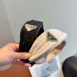 2025年12月10日入荷新品PRADAカチューシャギフト/誕生日/記念品/アクセサリーkaka工場