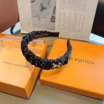 2025年12月10日入荷新品Louis Vuittonカチューシャギフト/誕生日/記念品/アクセサリーkaka工場