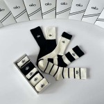 2025年12月10日入荷新品ALO靴下ギフト/誕生日/記念品/アクセサリーkaka工場