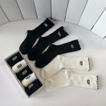 2025年12月10日入荷新品UGG靴下ギフト/誕生日/記念品/アクセサリーkaka工場