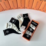 2025年12月10日入荷新品Louis Vuitton靴下ギフト/誕生日/記念品/アクセサリーkaka工場