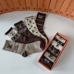 2025年12月10日入荷新品Louis Vuitton靴下ギフト/誕生日/記念品/アクセサリーkaka工場