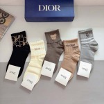 2025年12月10日入荷新品Dior靴下ギフト/誕生日/記念品/アクセサリーkaka工場