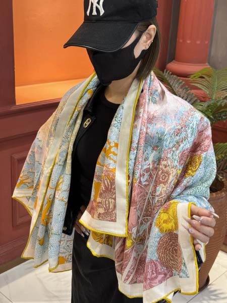 2025年12月10日入荷新品HERMESマフラーギフト/誕...