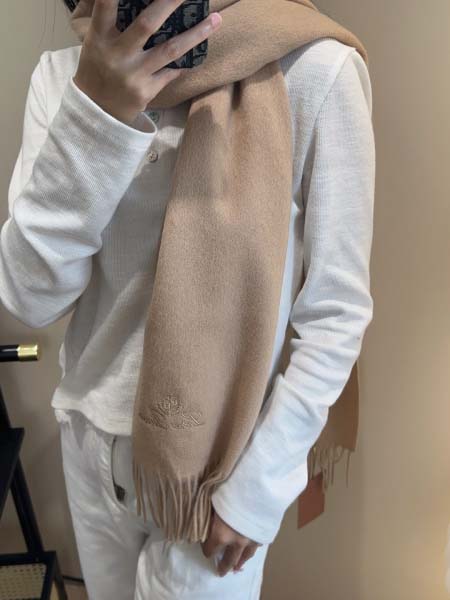 2025年12月10日入荷新品Loro Pianaマフラーギ...