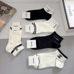 2025年12月10日入荷新品Chanel靴下ギフト/誕生日/記念品/アクセサリーkaka工場