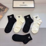 2025年12月10日入荷新品Chanel靴下ギフト/誕生日/記念品/アクセサリーkaka工場