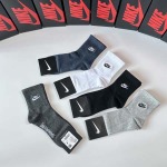 2025年12月10日入荷新品NIKE靴下ギフト/誕生日/記念品/アクセサリーkaka工場