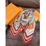 2025年12月11日入荷新品Louis Vuittonマフラーギフト/誕生日/記念品/アクセサリーkaka工場