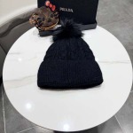 2025年12月11日入荷新品Prada帽子ギフト/誕生日/記念品/アクセサリーkaka工場