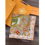 2025年12月11日入荷新品Louis Vuittonマフラーギフト/誕生日/記念品/アクセサリーkaka工場