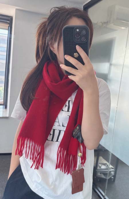 2025年12月11日入荷新品Loro Pianaマフラーギ...