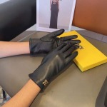 2025年12月11日入荷新品Gucci 手袋ギフト/誕生日/記念品/アクセサリーkaka工場