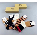 2025年12月11日入荷新品Burberry靴下ギフト/誕生日/記念品/アクセサリーkaka工場