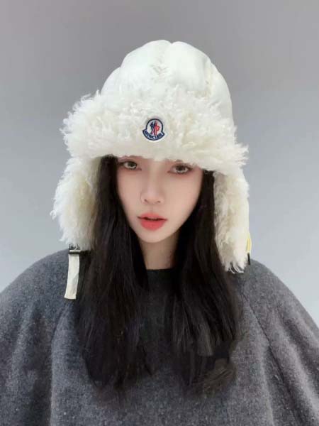 2025年12月11日入荷新品Moncler帽子ギフト/誕生...