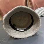 2025年12月11日入荷新品Dior帽子ギフト/誕生日/記念品/アクセサリーkaka工場