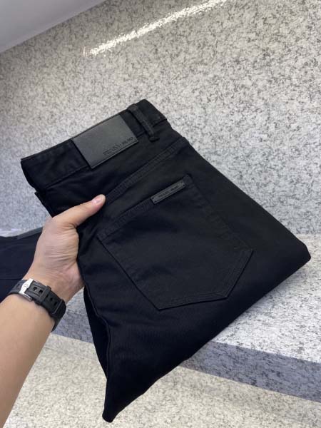 2025年12月12日入荷新作Pradaジーパン秋冬高品質/...