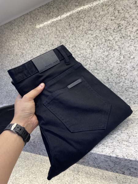 2025年12月12日入荷新作Pradaジーパン秋冬高品質/...