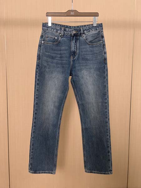 2025年12月12日入荷新作VALENTINOジーパン秋冬...