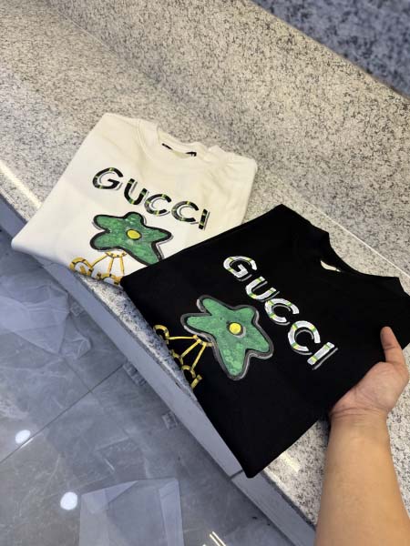 2025年12月12日入荷新作GUCCI長袖tシャツ/長袖t...