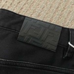 2025年12月12日入荷新作Fendi ジーパン秋冬高品質/人気/限定版/Knt工場