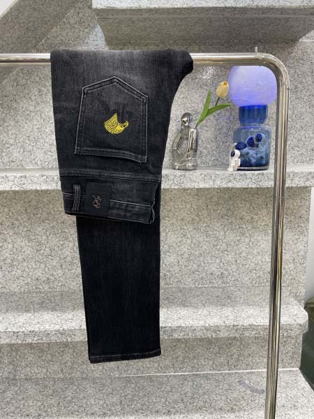 2025年12月12日入荷新作Stefano Ricciジー...