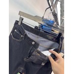 2025年12月12日入荷新作Dolce&Gabbanaジーパン秋冬高品質/人気/限定版/Knt工場