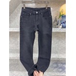 2025年12月12日入荷新作Ferragamoジーパン秋冬高品質/人気/限定版/Knt工場