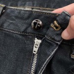 2025年12月12日入荷新作Tom Fordジーパン秋冬高品質/人気/限定版/Knt工場