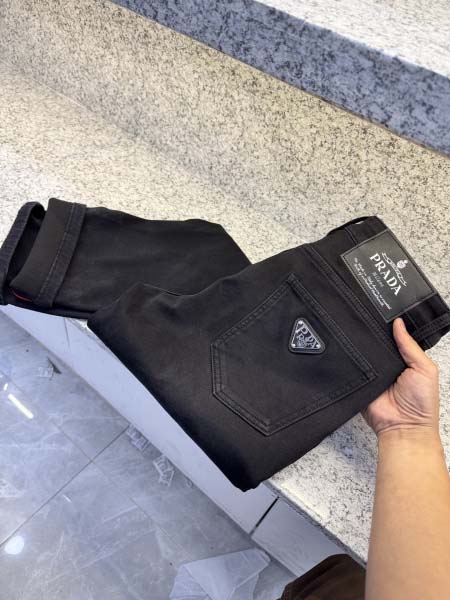 2025年12月14日入荷新作Pradaジーパン秋冬高品質/...