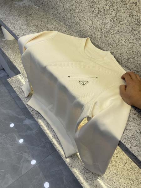 2025年12月14日入荷新作Pradaパーカー秋冬高品質/...