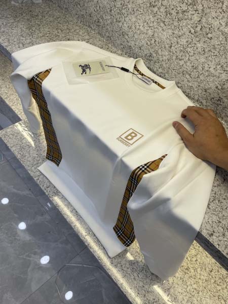 2025年12月15日入荷新作Burberry パーカー秋冬...