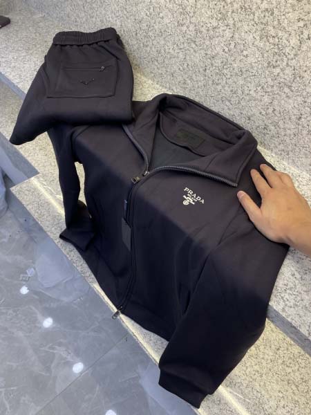 2025年12月15日入荷新作Pradaスーツ秋冬高品質/人...