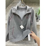 2025年12月15日入荷新作Brunello Cucinelliスーツ秋冬高品質/人気/限定版/Knt工場