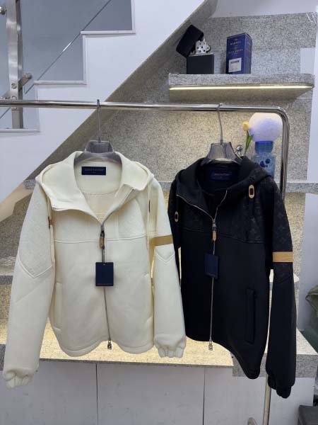 2025年12月15日入荷新作Louis Vuittonジャ...