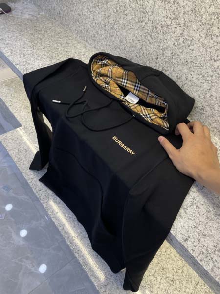 2025年12月15日入荷新作Burberry パーカー秋冬...