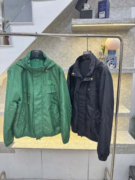 2025年12月15日入荷新作Louis Vuittonジャ...