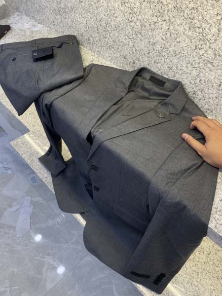 2025年12月15日入荷新作Prada背広秋冬高品質/人気...