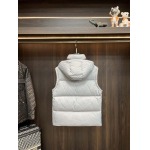 2025年12月16日入荷新作Fendiダウンジャケット秋冬高品質/人気/ASB工場