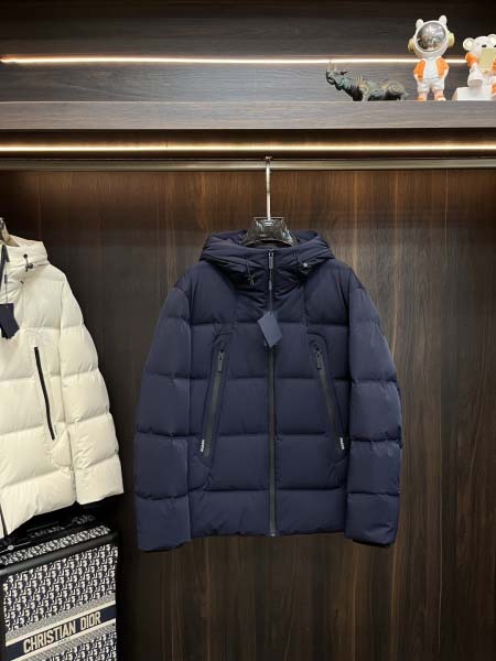 2025年12月16日入荷新作Pradaダウンジャケット秋冬...